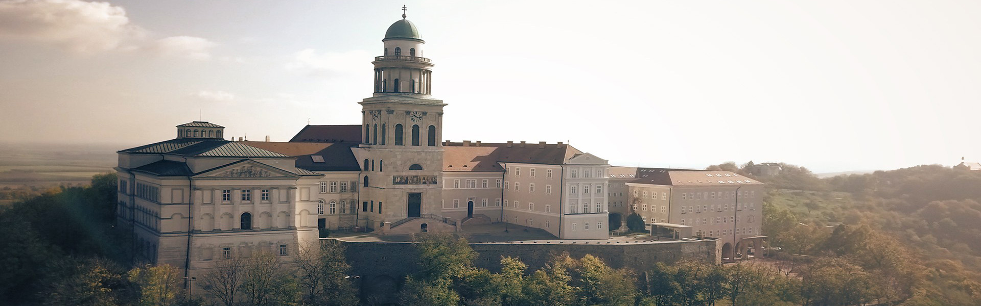 Pannonhalma - Dedičstvo Benediktínov 